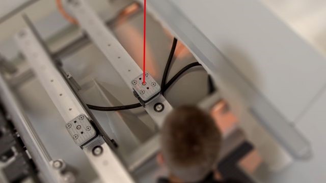 POINTER CU LASER ÎN DOTAREA STANDARD